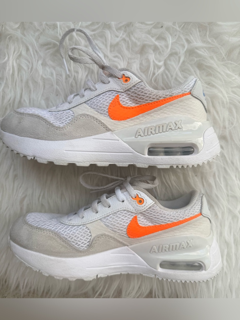 Nike Air Max SYSTM GS White/Total Orange Sneakers 3.5Y Youth
